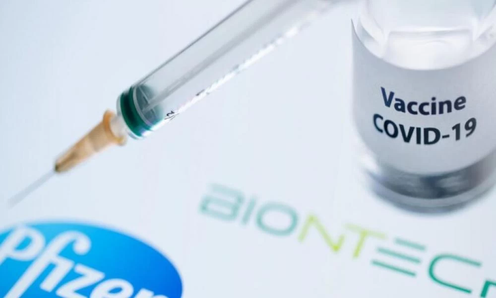 Μελέτη: Το εμβόλιο της Pfizer προκαλεί ισχυρότερη ανοσολογική απόκριση από το κινέζικο